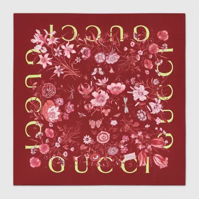 Gucci Printed Silk Twill Carré In Burgundy