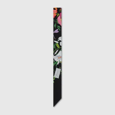 Gucci Printed Silk Twill Neck Bow In Black