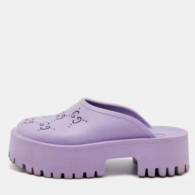 Pre-owned Gucci Purple Rubber Gg Perforated Platform Mules Size 37