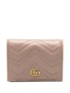 Gucci Quilted Chevron Pattern Wallet With Prominent Logo In Neutrals