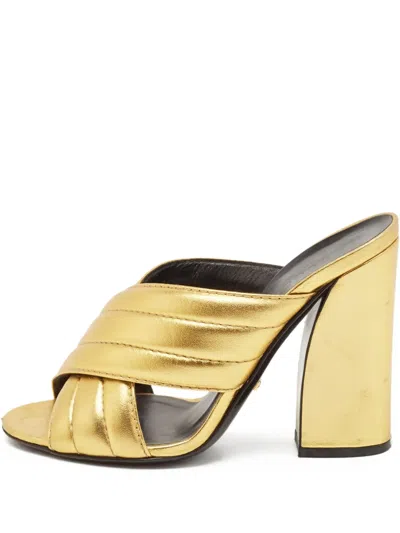 Pre-owned Gucci Quilted Sandals