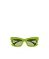 Gucci Rectangle-frame Sunglasses In Green