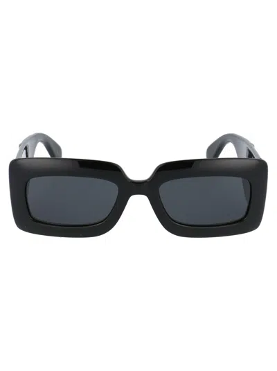 Gucci Rectangular Frame Sunglasses In Black