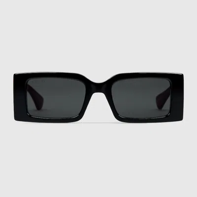 Gucci Rectangular Frame Sunglasses In Black