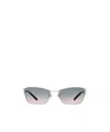 Gucci Rectangular Frame Sunglasses In Gray