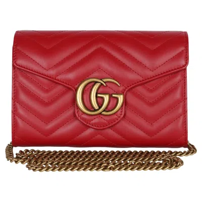 Pre-owned Gucci Red Calfskin Gg Marmont Wallet On A Chain, Excellent Condition