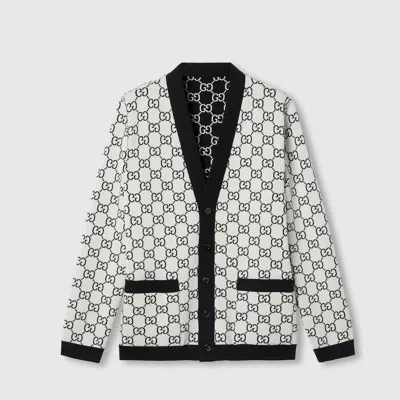 Gucci Reversible Gg Wool Jacquard Cardigan In Black