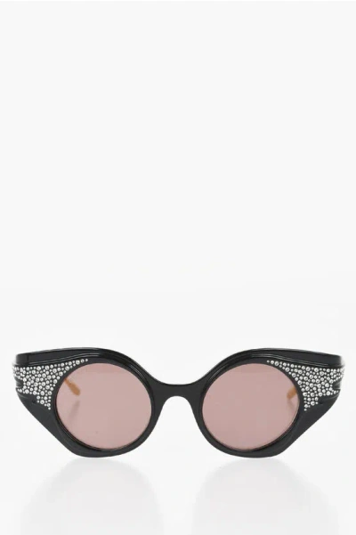 Gucci Rhinestone Cat Eye Sunglasses With Golden Effect Arms In Black