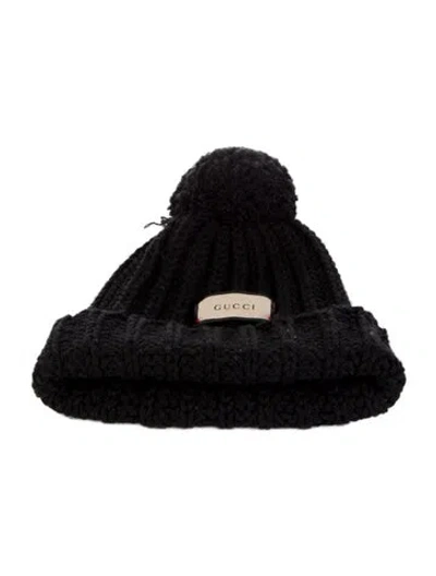 Pre-owned Gucci Ribbed Pom Pom Beanie In Black
