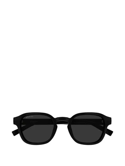 Gucci Round Sunglasses In Black