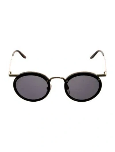 Pre-owned Gucci Round Tinted Sunglasses In Black