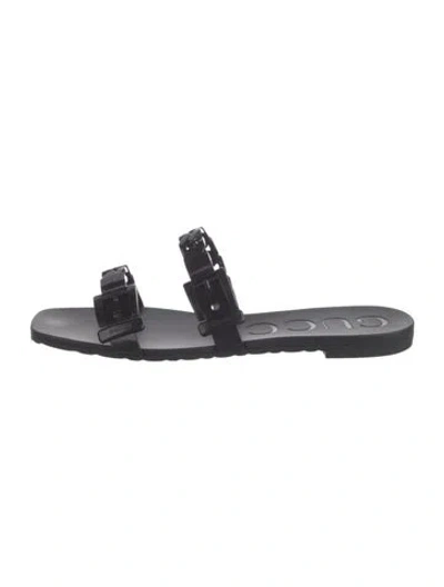 Pre-owned Gucci Rubber Chain-link Accents Slides In Black