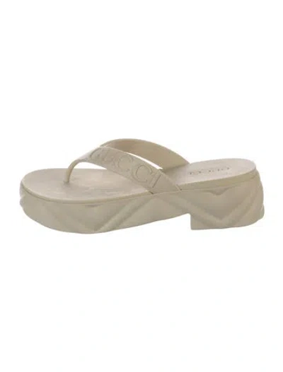 Pre-owned Gucci Rubber Flip Flops In Neutral