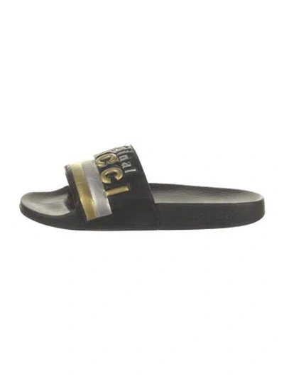 Pre-owned Gucci Rubber Graphic Print Slides In Black