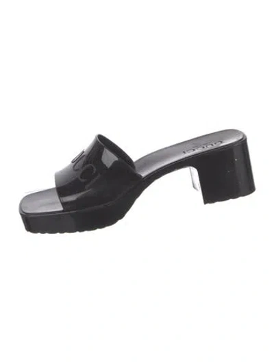 Pre-owned Gucci Rubber Slides In Black