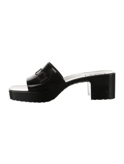 Pre-owned Gucci Rubber Slides In Black