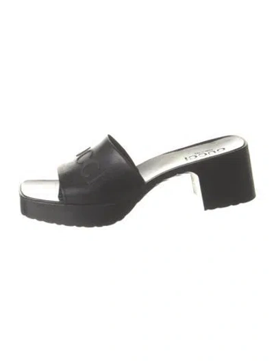 Pre-owned Gucci Rubber Slides In Black