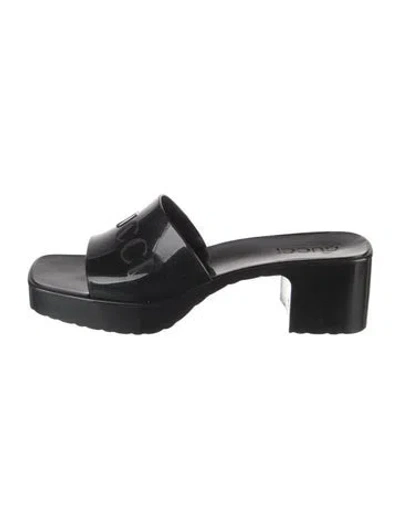 Pre-owned Gucci Rubber Slides In Black