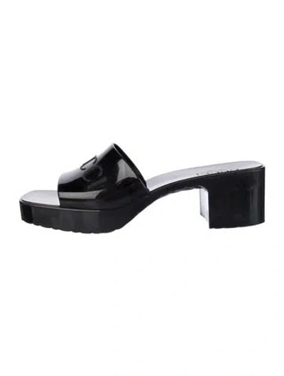 Pre-owned Gucci Rubber Slides In Black