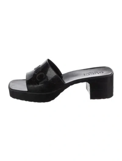 Pre-owned Gucci Rubber Slides In Black