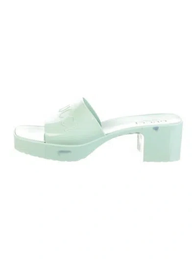 Pre-owned Gucci Rubber Slides In Green