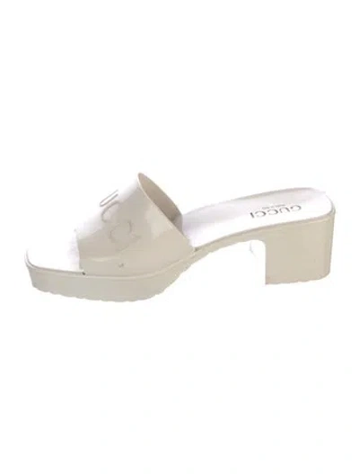 Pre-owned Gucci Rubber Slides In Neutral