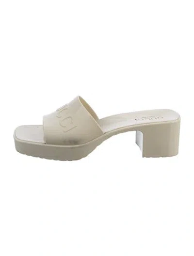 Pre-owned Gucci Rubber Slides In Neutral