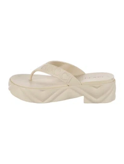 Pre-owned Gucci Rubber Slides In Neutral