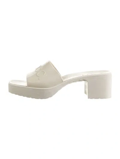 Pre-owned Gucci Rubber Slides In Neutrals
