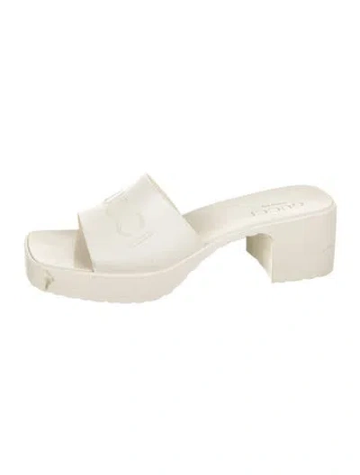 Pre-owned Gucci Rubber Slides In Neutrals