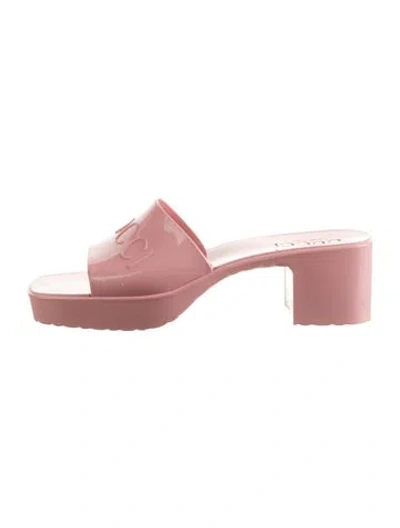 Pre-owned Gucci Rubber Slides In Pink