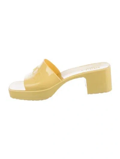 Pre-owned Gucci Rubber Slides In Yellow