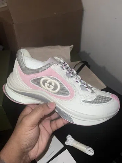 Pre-owned Gucci Run Gg Logo Sneaker In White