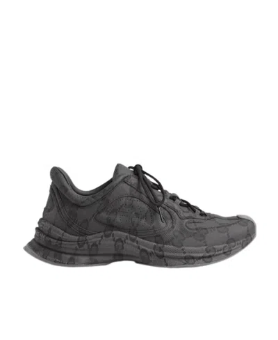 Gucci Run Leather Sneakers In Black