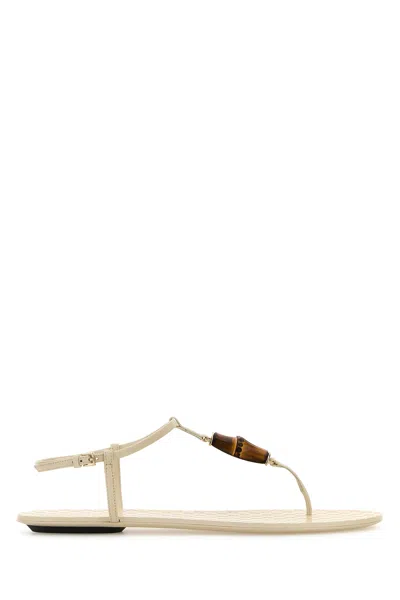 Gucci Sandali Infradito In Pelle Avorio Donna