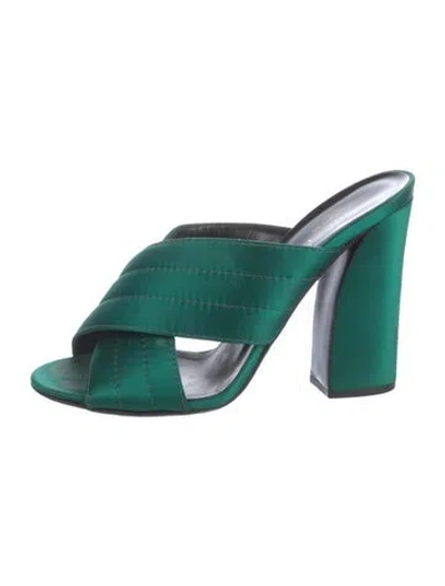 Pre-owned Gucci Satin Mules In Green