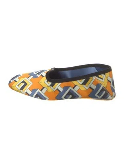 Pre-owned Gucci Satin Printed Ballet Flats In Yellow