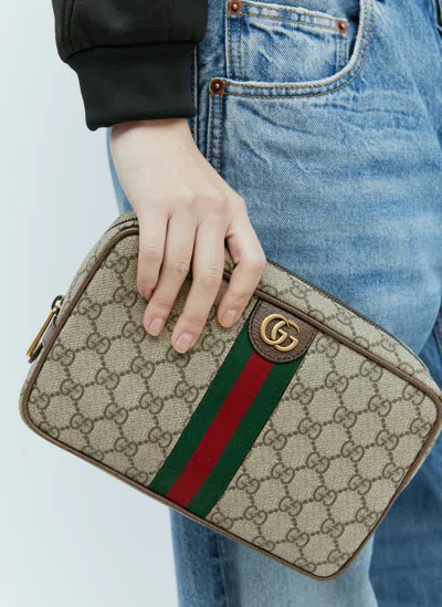 Gucci Savoy Toiletry Case In Brown