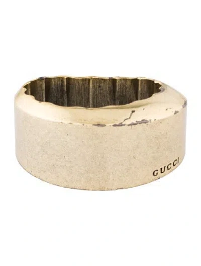 Pre-owned Gucci Scalloped Tapered Bangle, 8.5" In Gold
