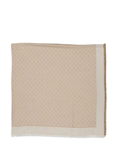 Gucci Shawl In Wool And Silk Gg In Neutral