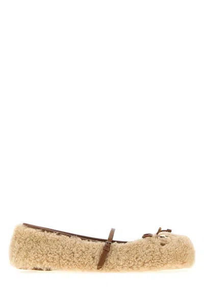 Gucci Shearling Ballerinas For Women In Neutral