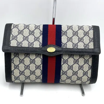 Pre-owned Gucci Sherry Line Navy Gg Supreme Leather Clutch Bag () In Blue