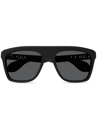 Gucci Shield Frame Sunglasses In Black