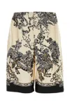 Gucci Button Detailed Graphic Printed Shorts In Printed