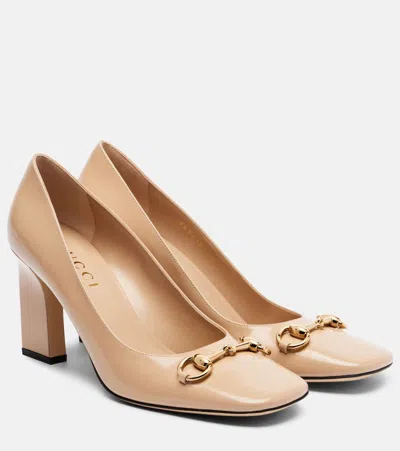 Gucci Signora 85 Horsebit Leather Pumps In Neutral