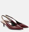 Gucci Signoria Patent Logo Chain Kitten Pumps In Red
