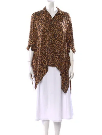Pre-owned Gucci Silk Animal Print Blouse In Brown