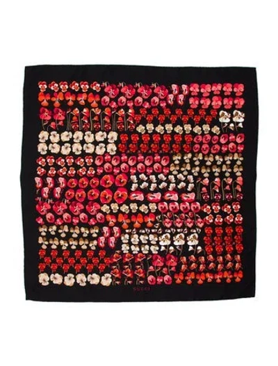 Pre-owned Gucci Silk Blooms Print Scarf In Black