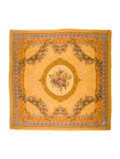 Pre-owned Gucci Silk Blooms Print Scarf In Gold
