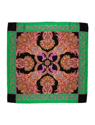 Pre-owned Gucci Silk Blooms Print Scarf In Green